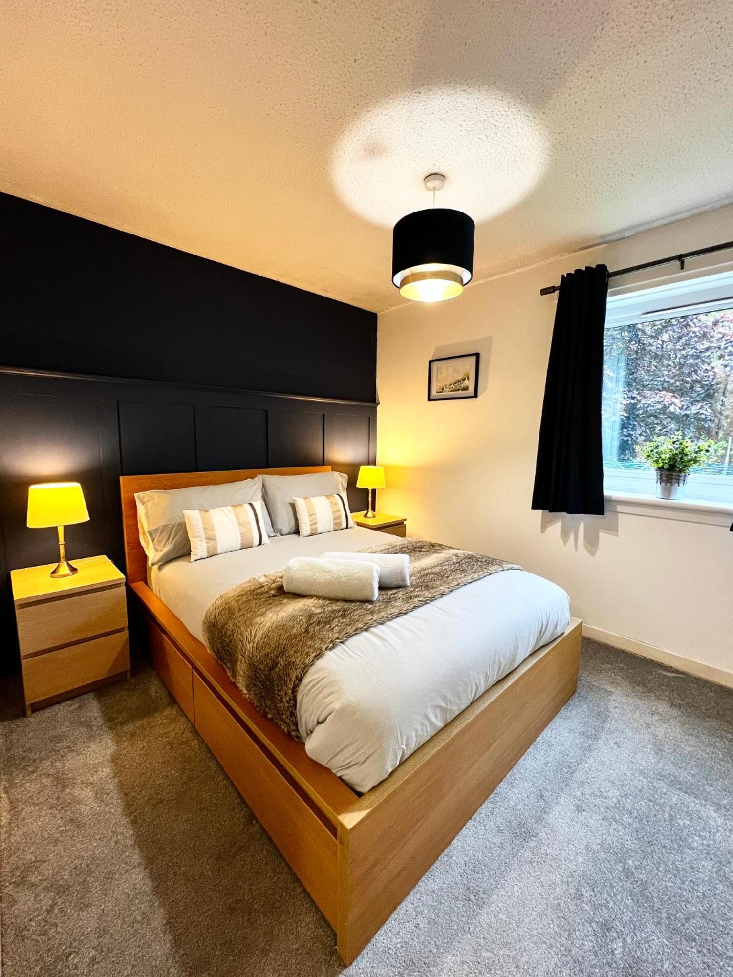 Ferienwohnung Ground Floor Flat With Free Parking & Wifi Glasgow Exterior foto
