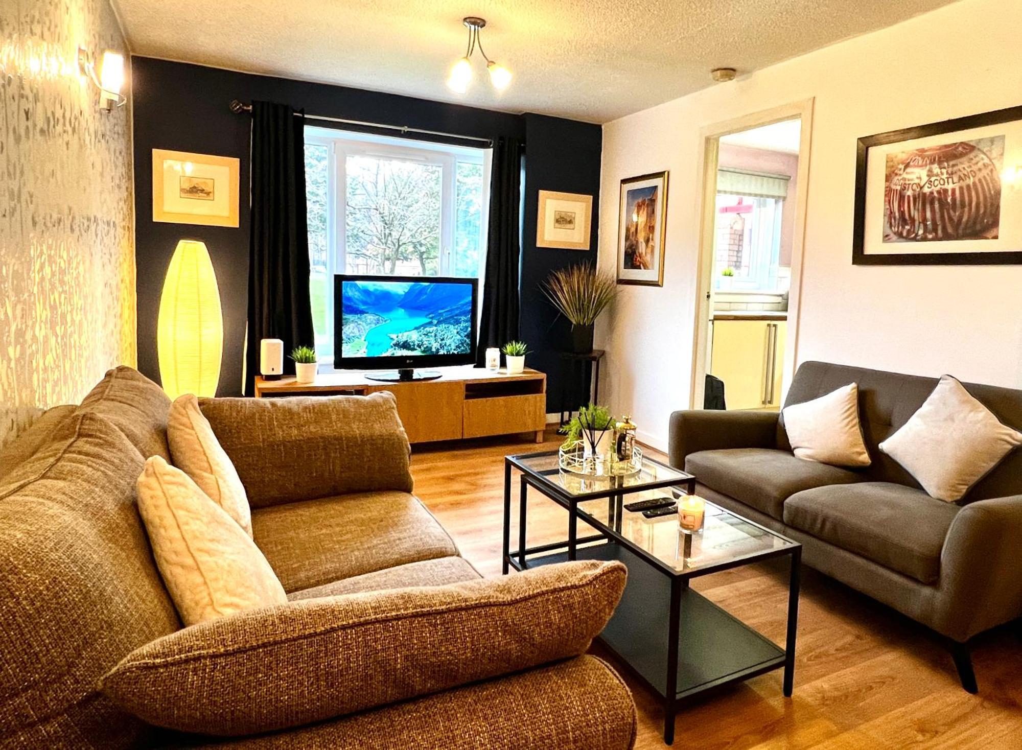 Ferienwohnung Ground Floor Flat With Free Parking & Wifi Glasgow Exterior foto