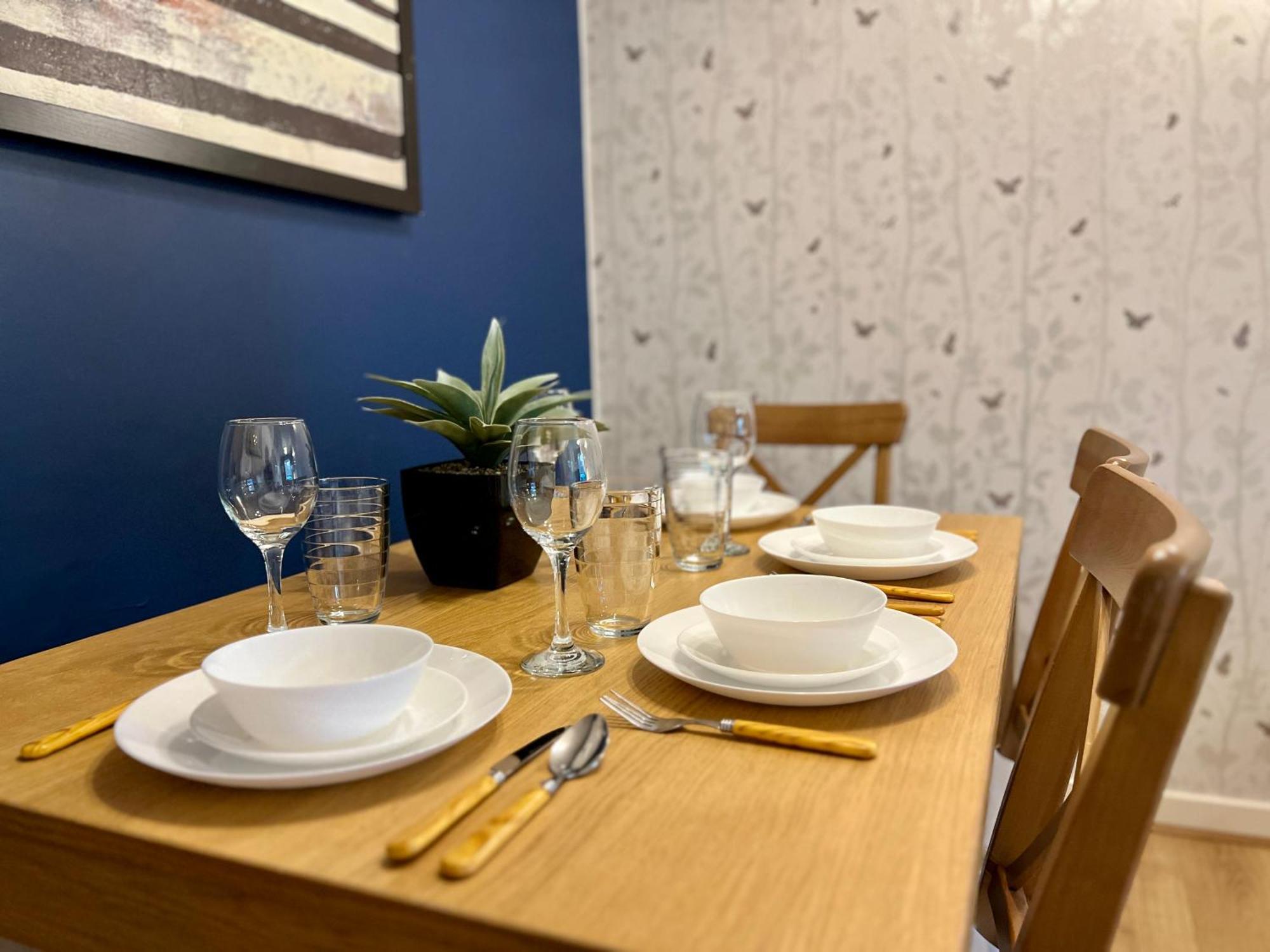 Ferienwohnung Ground Floor Flat With Free Parking & Wifi Glasgow Exterior foto