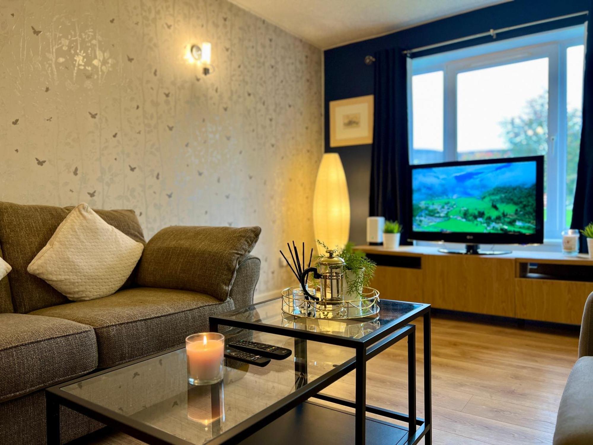 Ferienwohnung Ground Floor Flat With Free Parking & Wifi Glasgow Exterior foto
